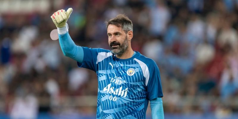 Scott Carson là ai?